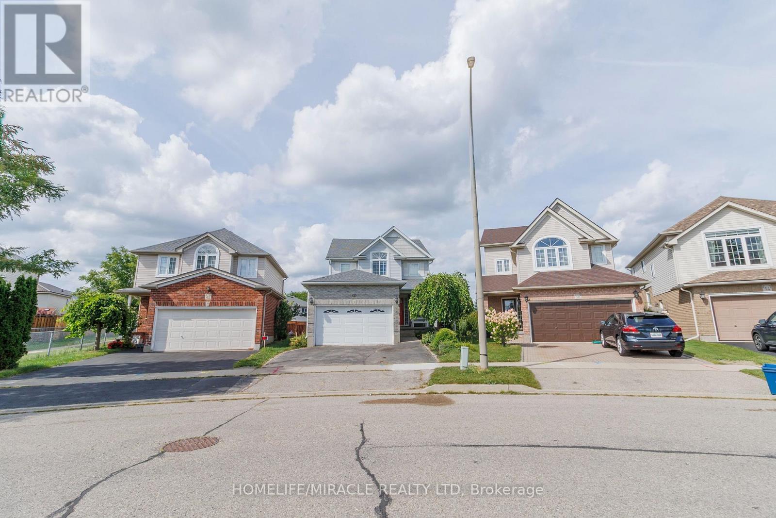 46 HEATHERWOOD PLACE