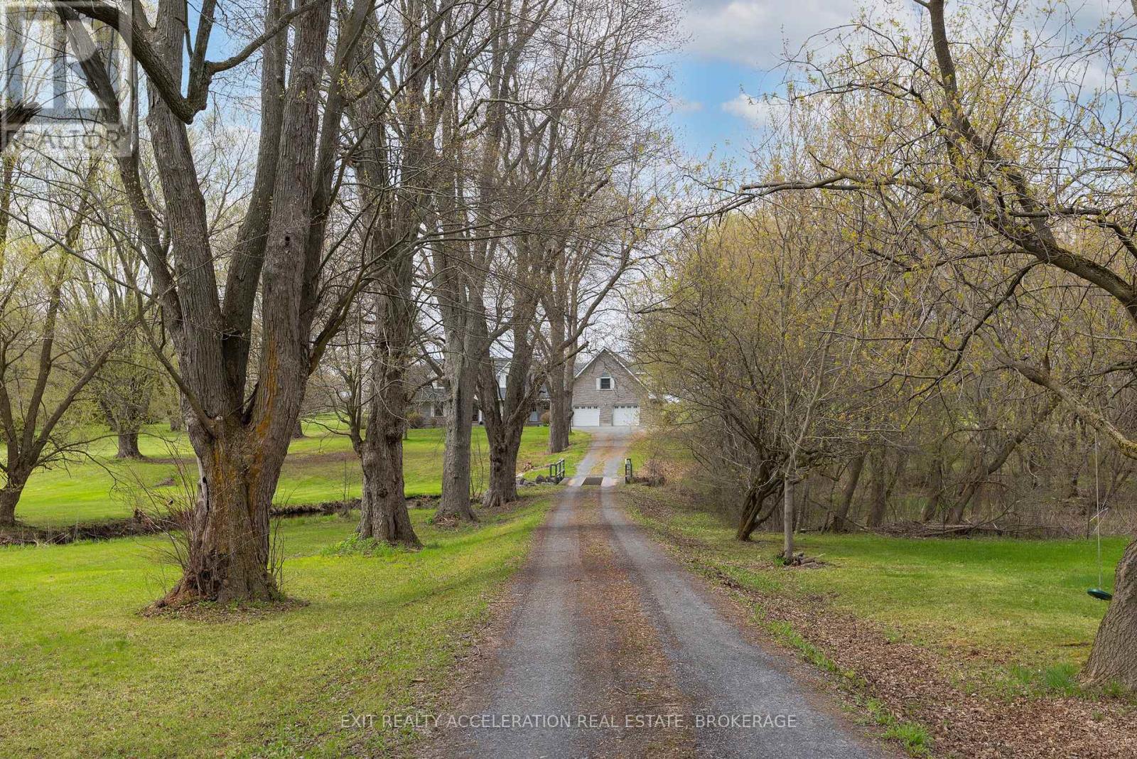 7349 COUNTY RD 2 - Photo 2