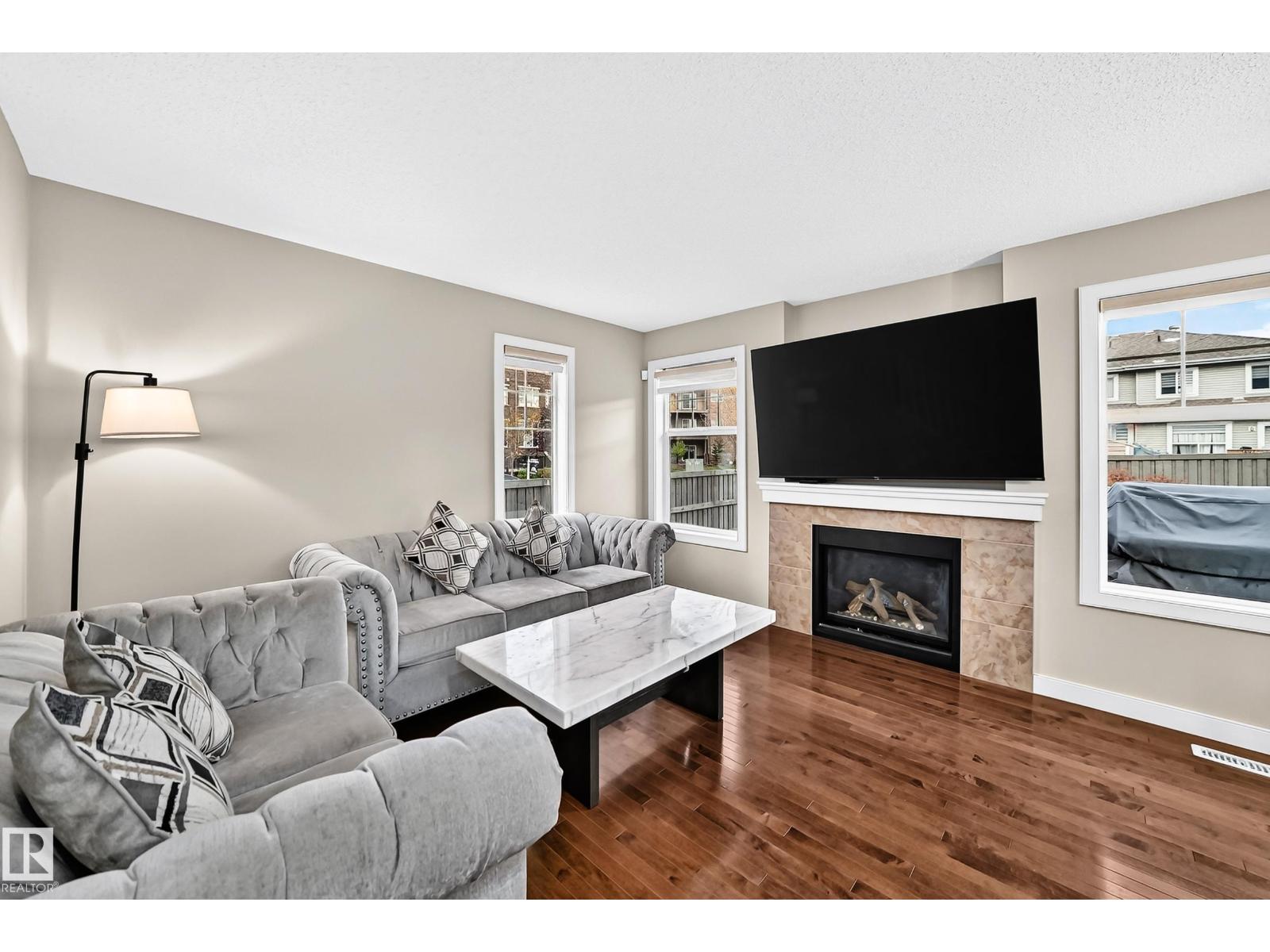 1673 CUNNINGHAM WY SW