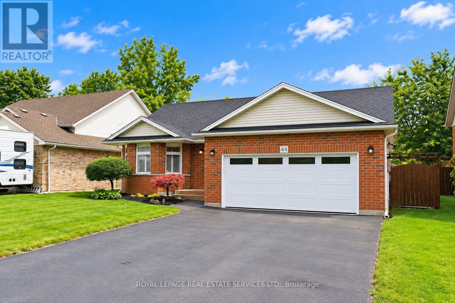 44 THOROLD AVENUE