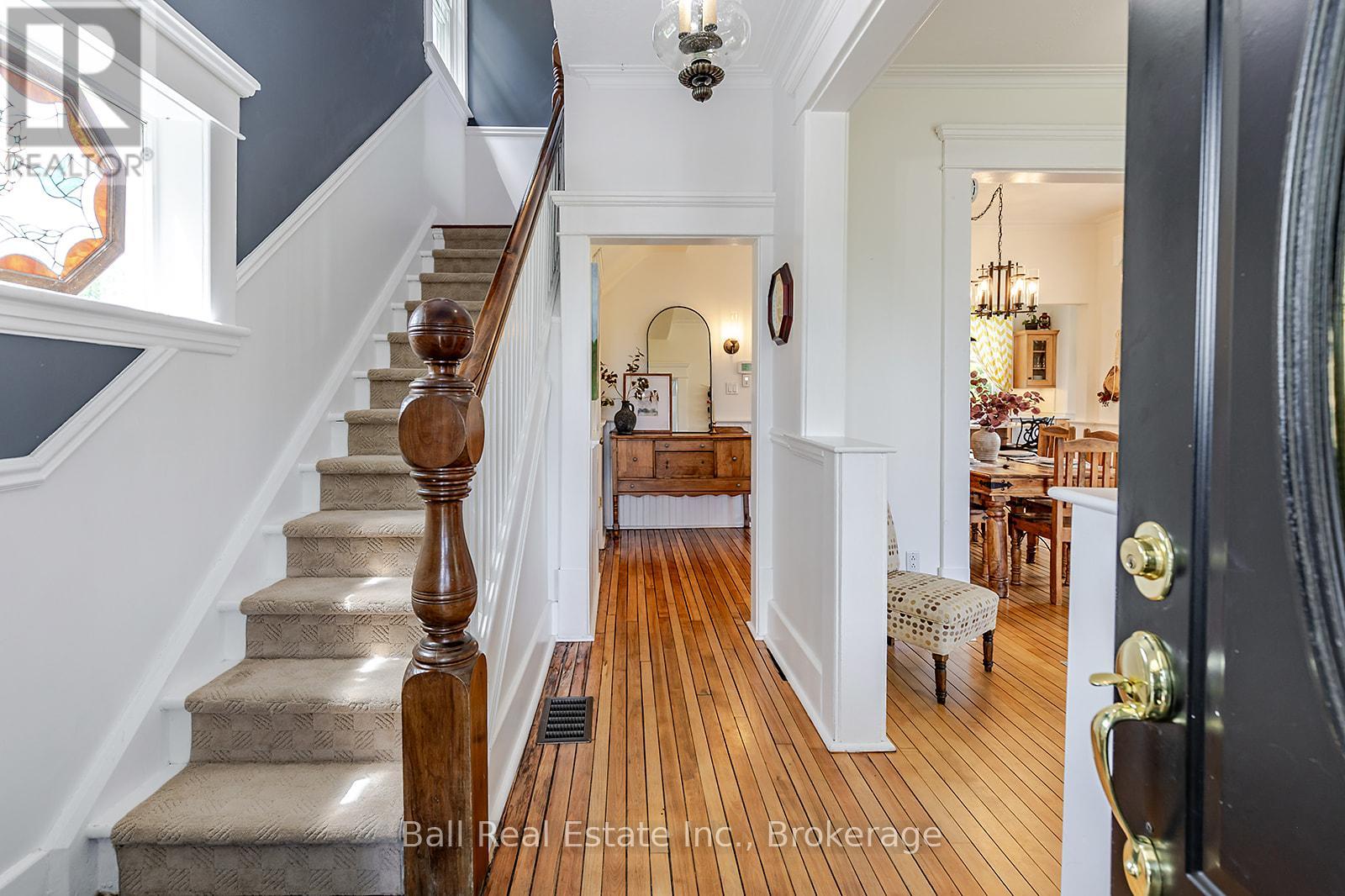 734 TARA ROAD