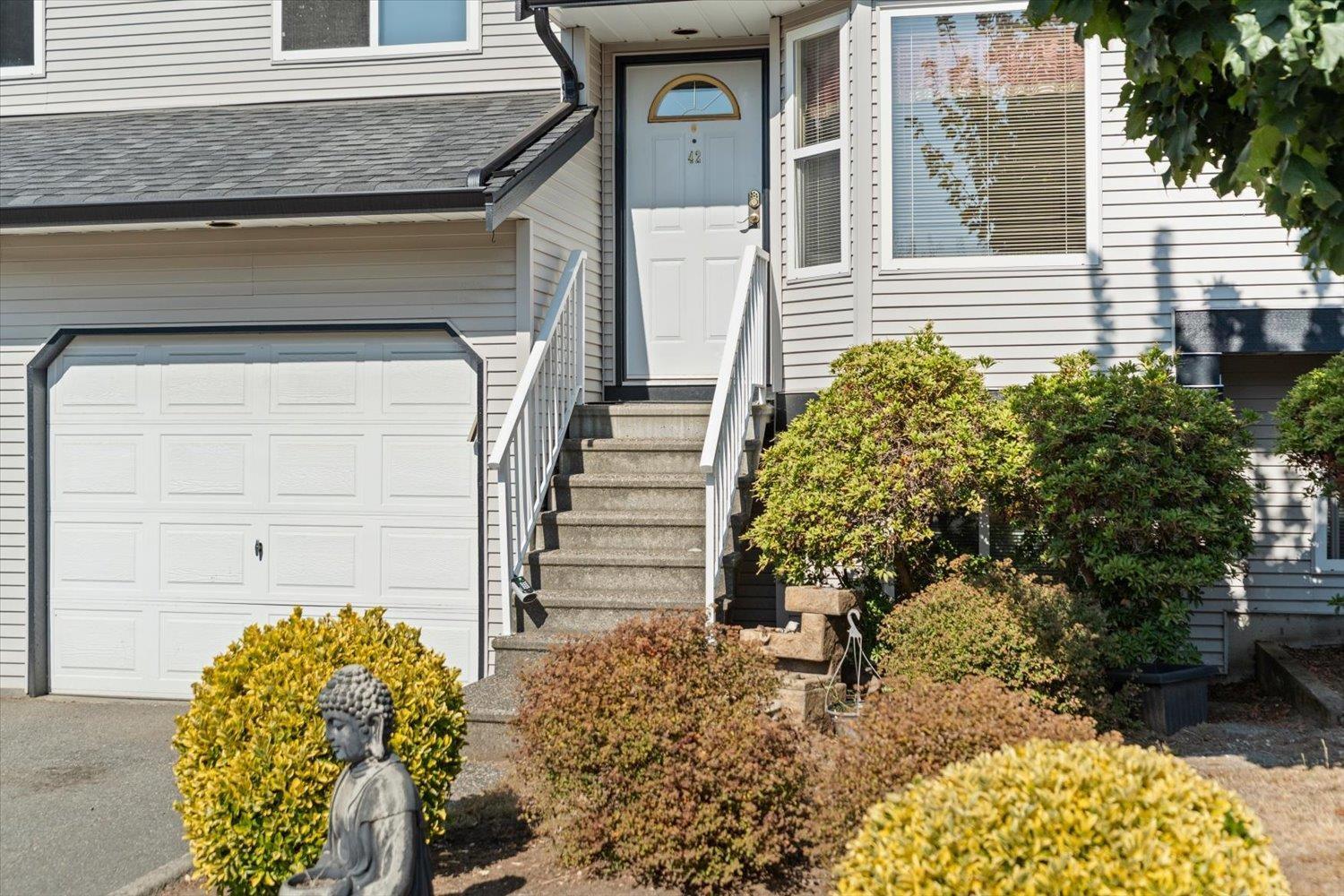 42 34332 MACLURE ROAD