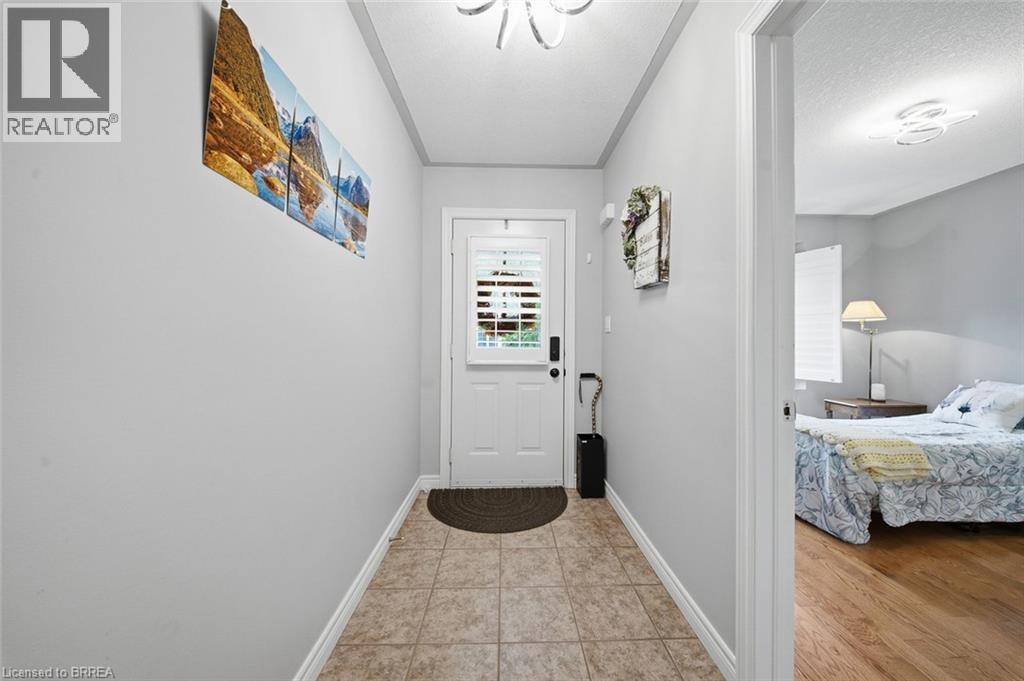 633 PARK Road N Unit# 8