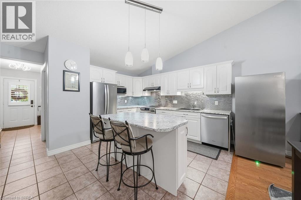 633 PARK Road N Unit# 8