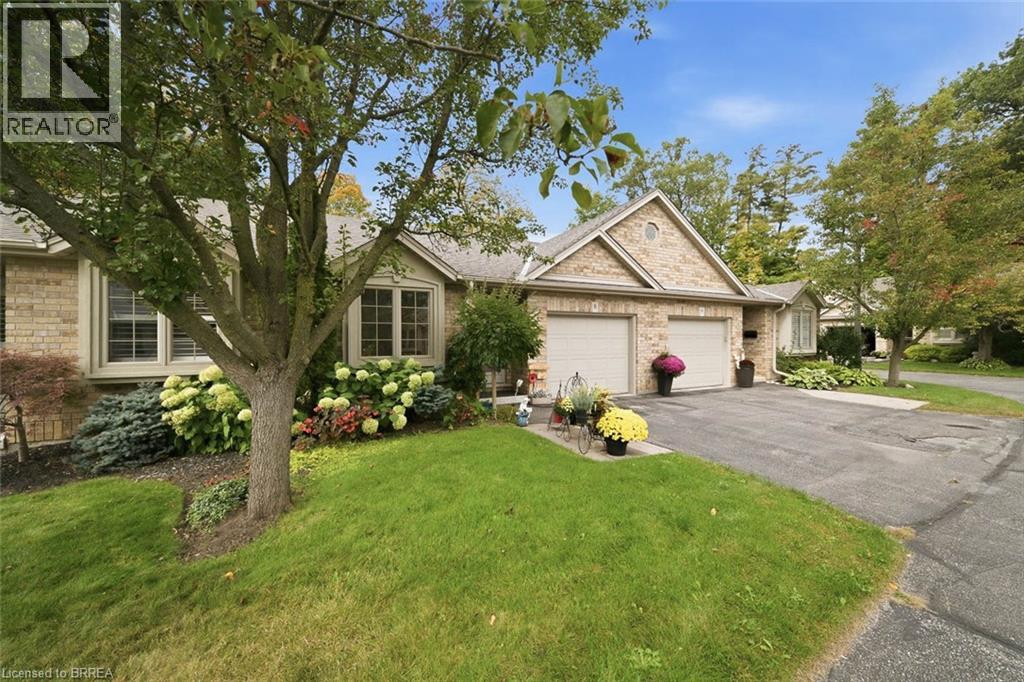633 PARK Road N Unit# 8
