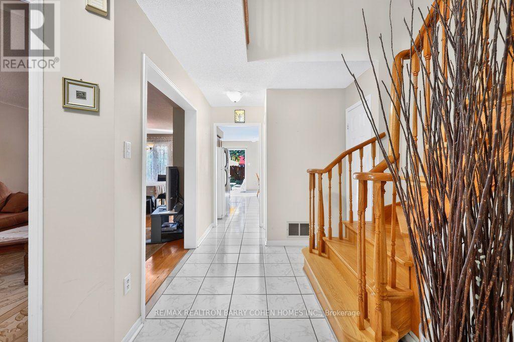 2528 WILLOWBURNE DRIVE
