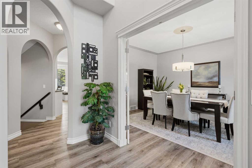 5 Sunset Way SE