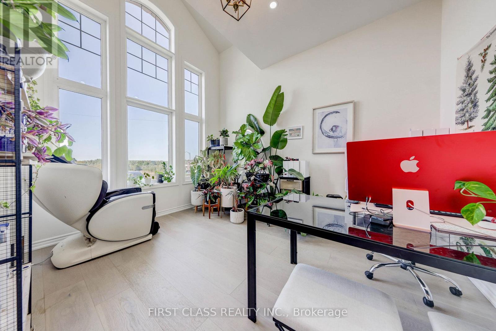 7 CRANLEY ROAD
