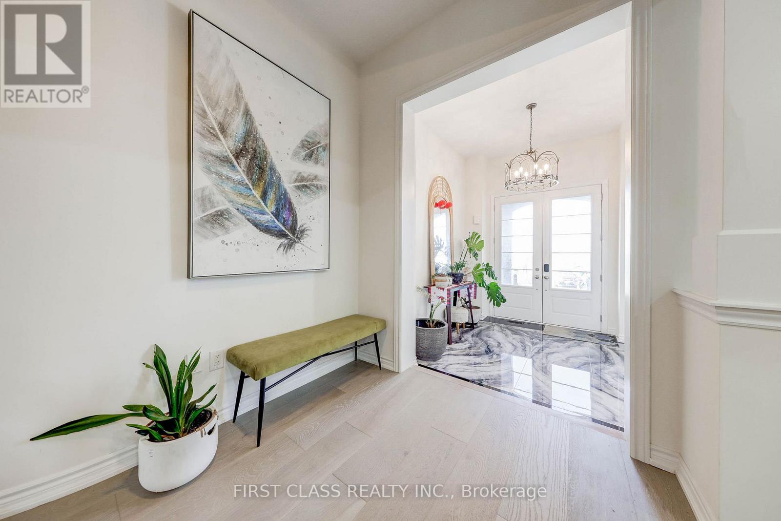7 CRANLEY ROAD