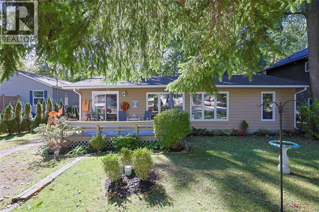 9906 LAKE ROAD