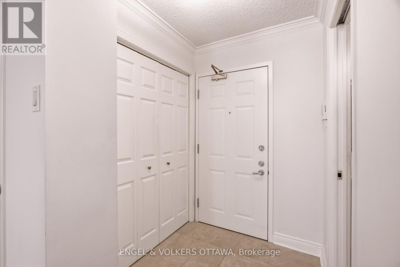 101 - 45 ARGYLE AVENUE