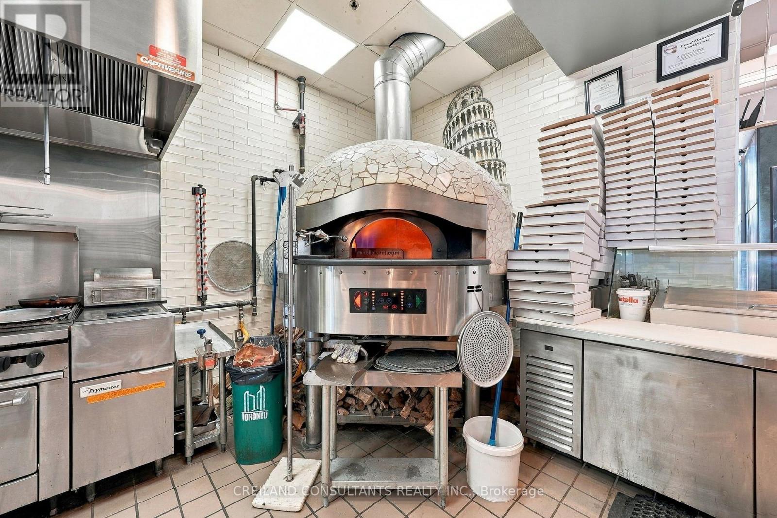 UNIT 5B - 1101 KINGSTON ROAD