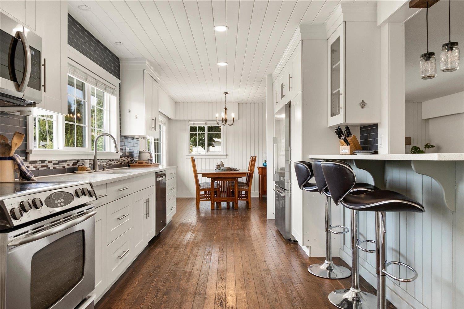 9862 GRACEMAR DRIVE, East Chilliwack