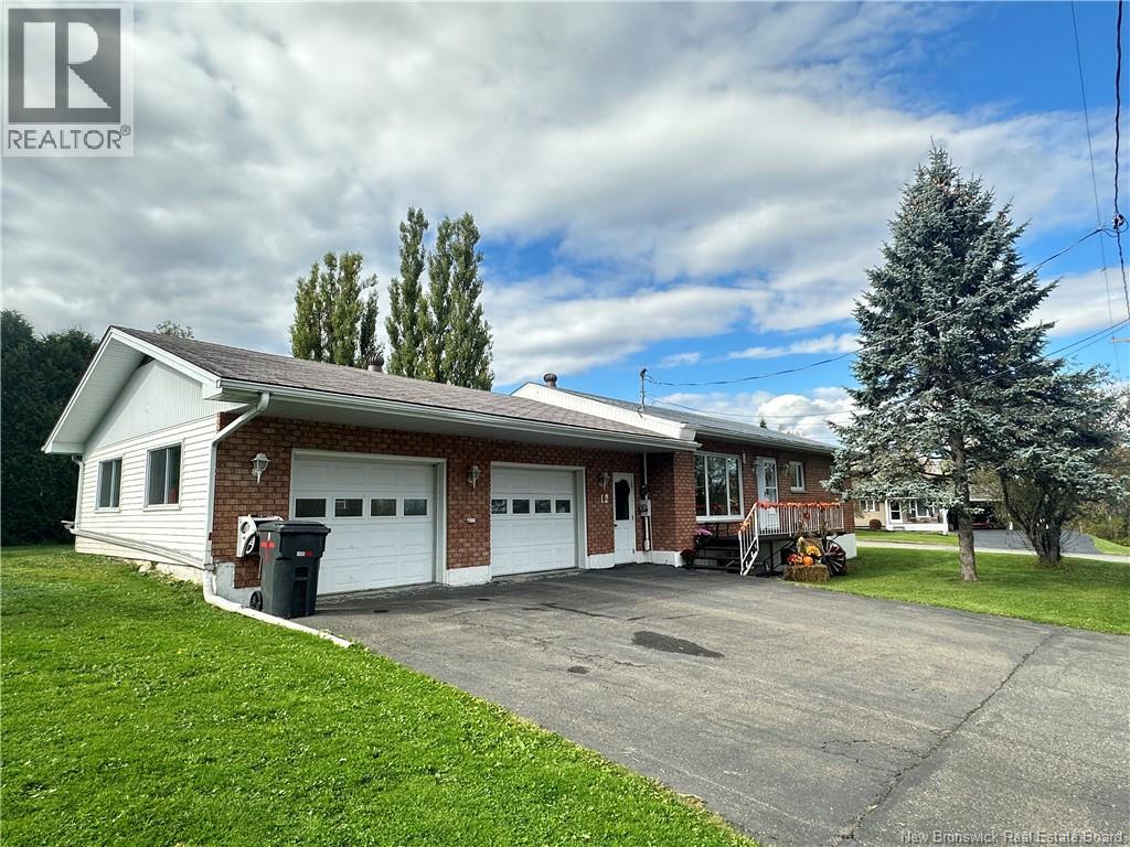 12 Colebrooke Road - Photo 3