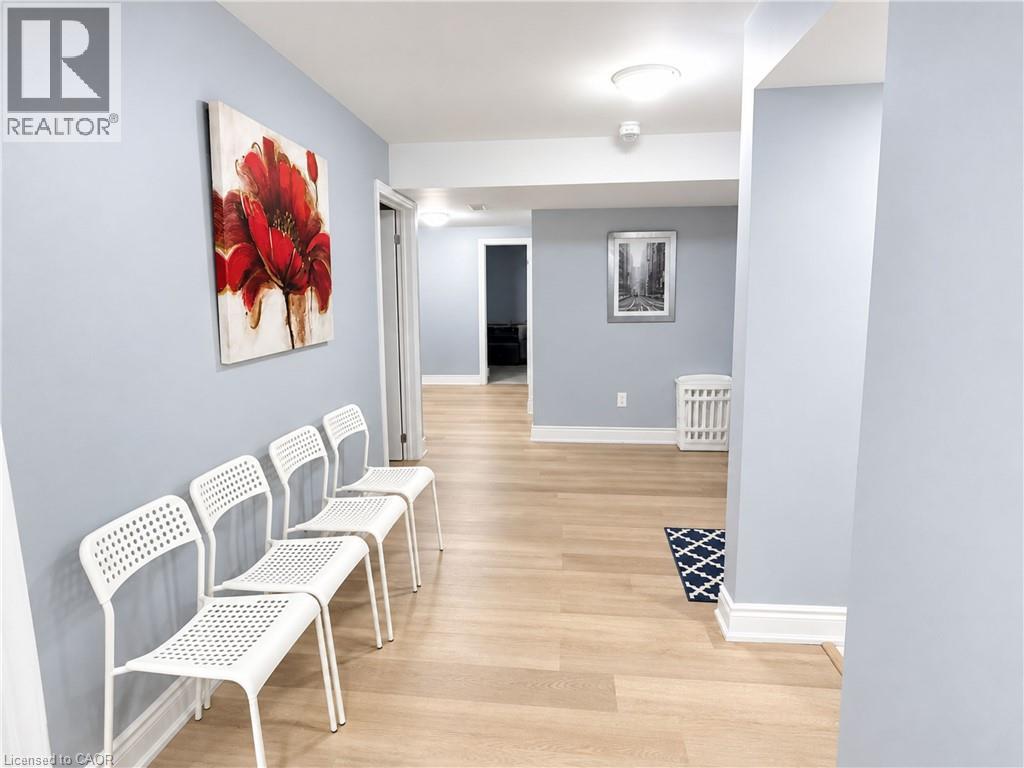 190 BLAIR CREEK Drive Unit# Basement