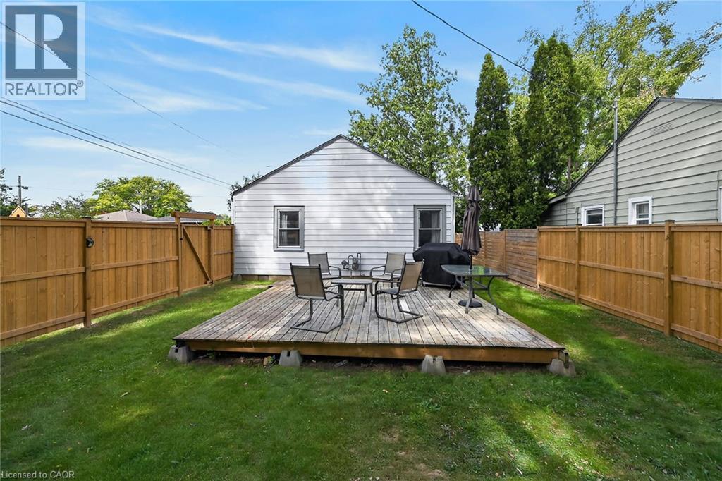 82 DIVISION Street