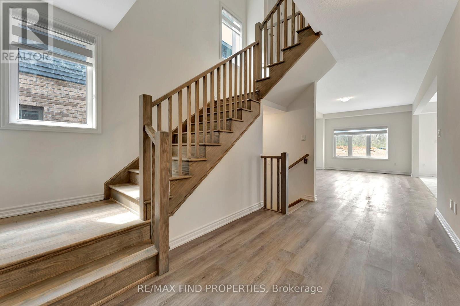 21 DENNIS AVENUE