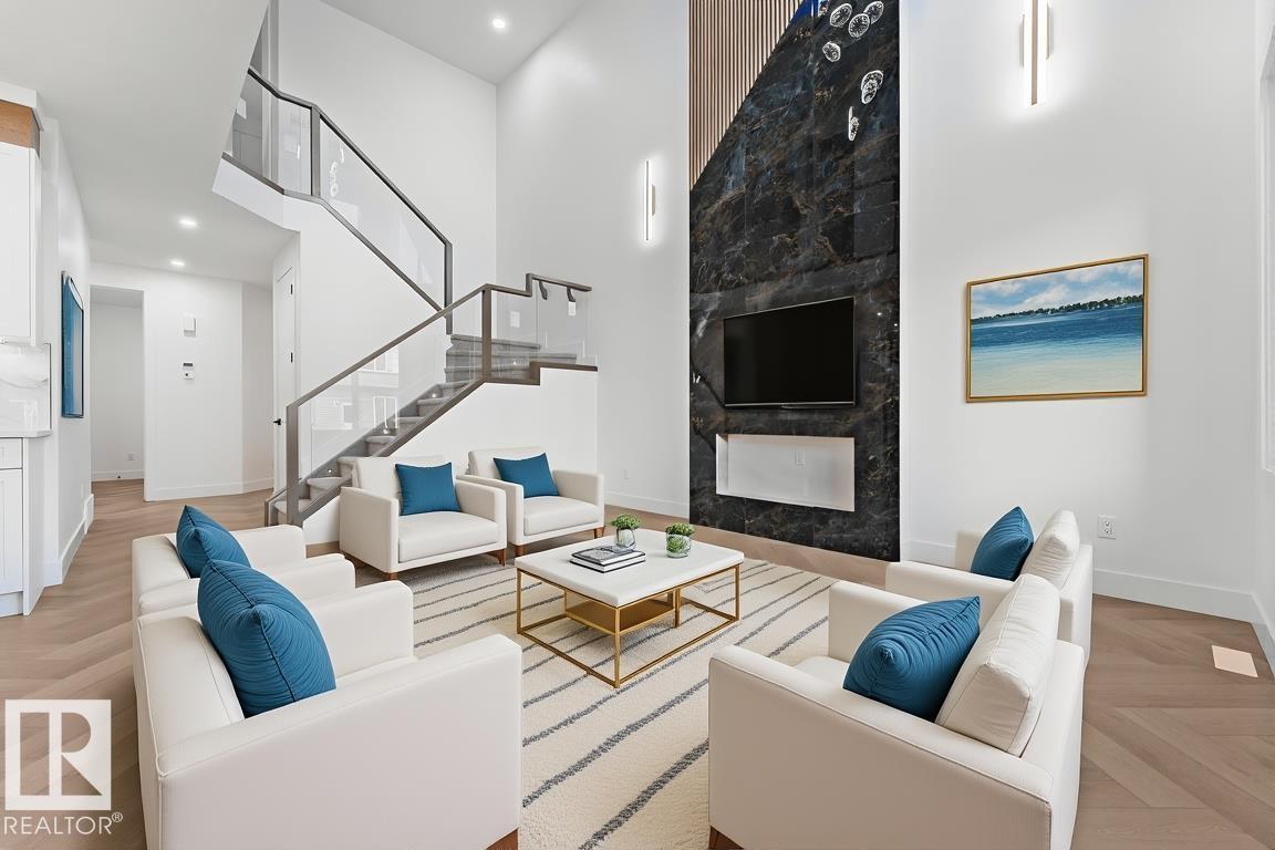 4305 36 ST