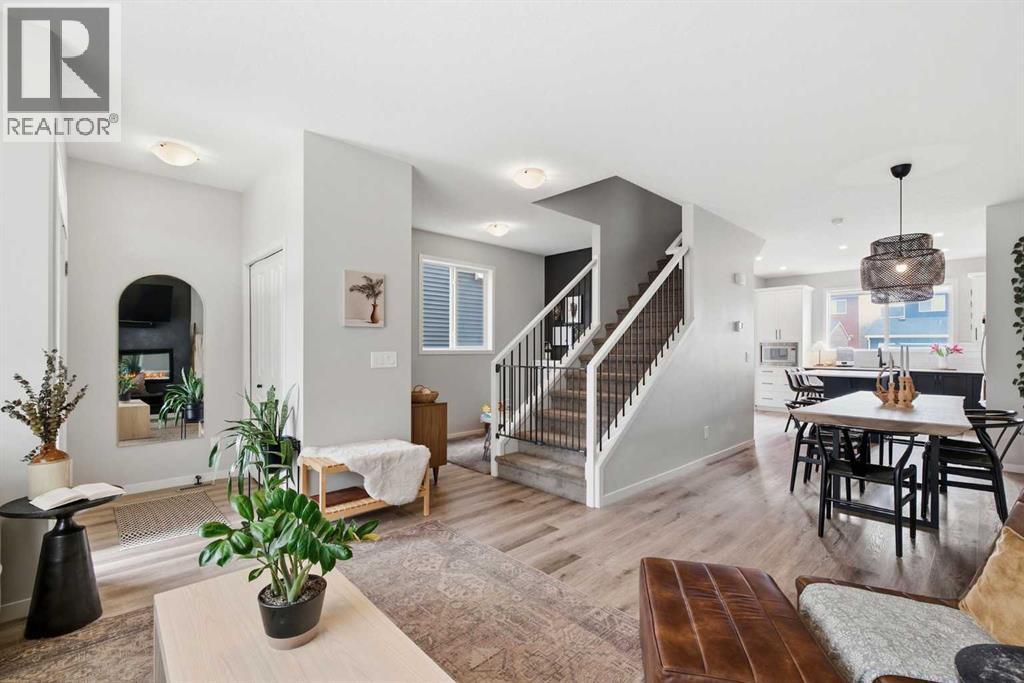 516 West Lakeview Drive