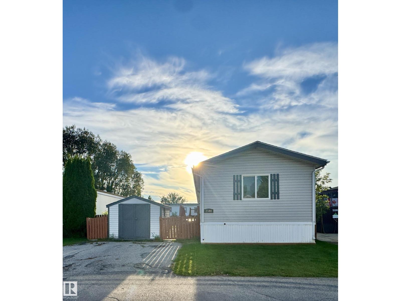 2508 West Port RD NW