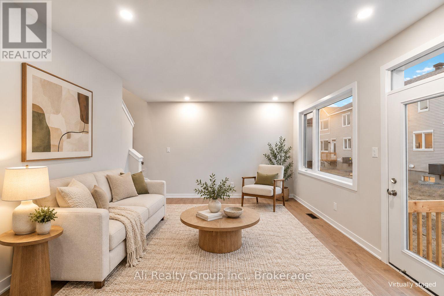 242 FALSETTO STREET