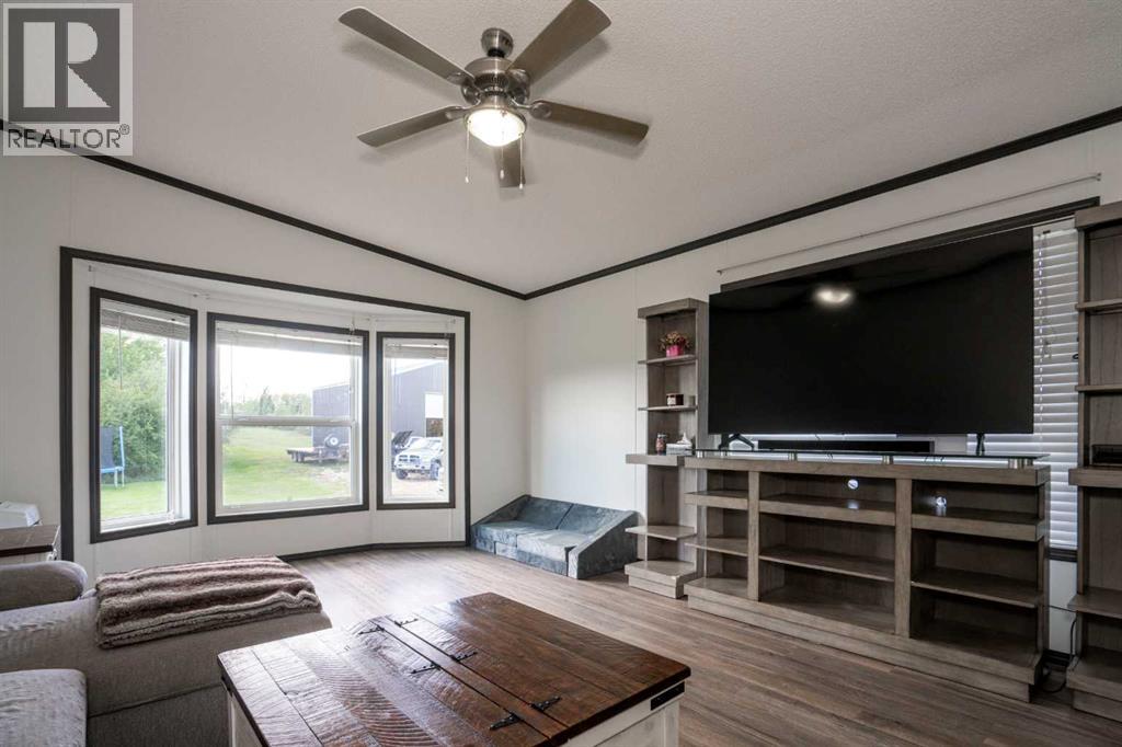 222069A Township 840