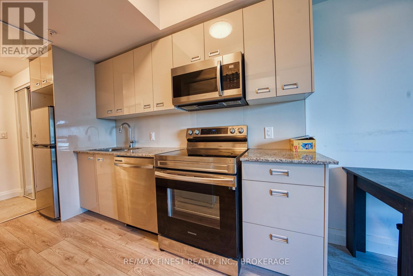 505 - 652 PRINCESS STREET