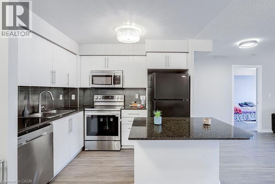 310 BURNHAMTHORPE Road W Unit# 401