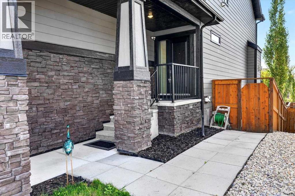 90 Cranbrook Crescent SE