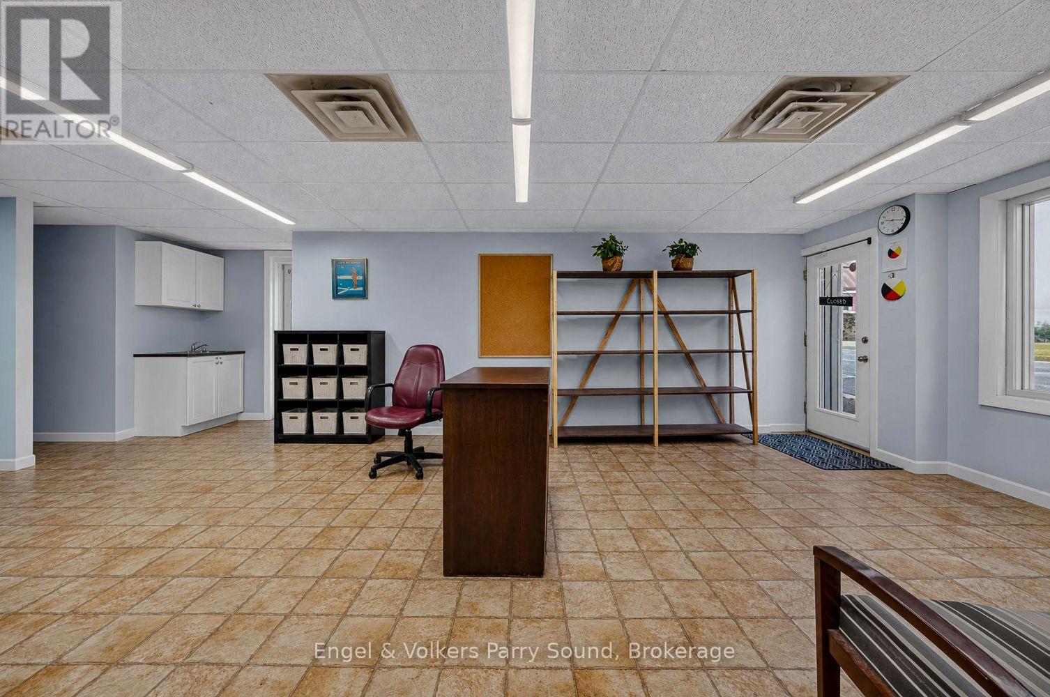 A - 93 JAMES STREET