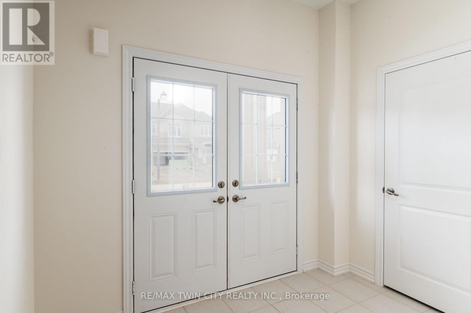 33 DENNIS AVENUE