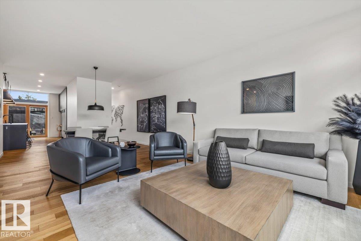 12406 51A AV NW