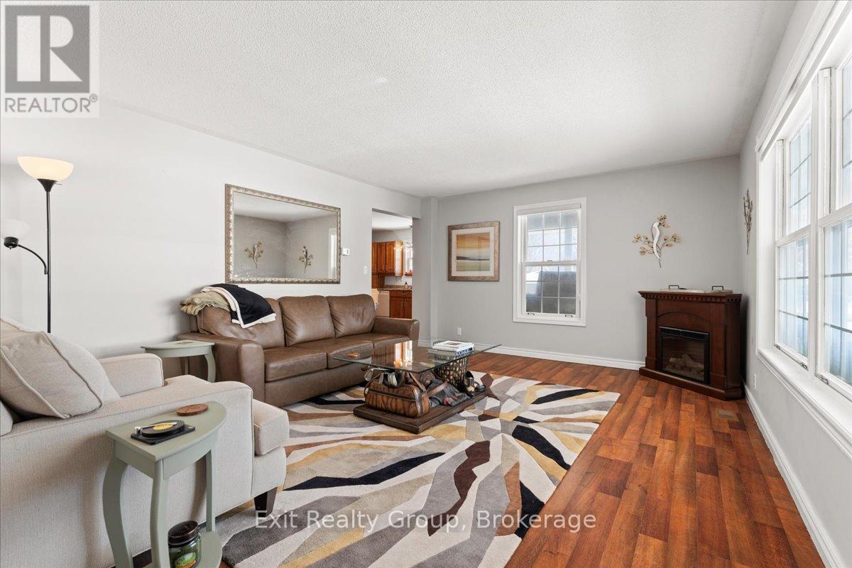 22 WILLOW POINT ROAD - Photo 4