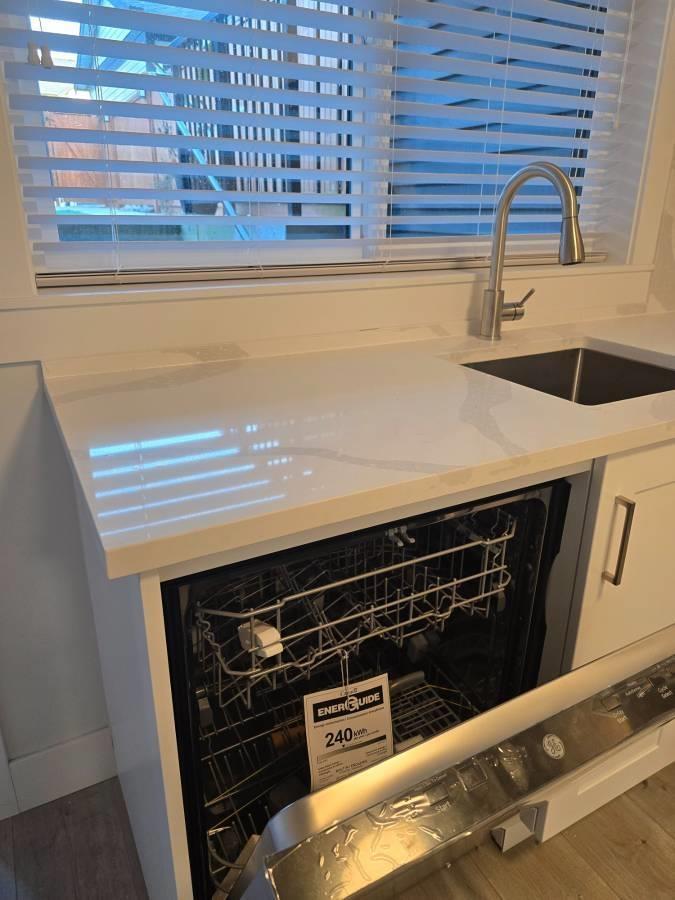 Suite 8668 MACHELL ST