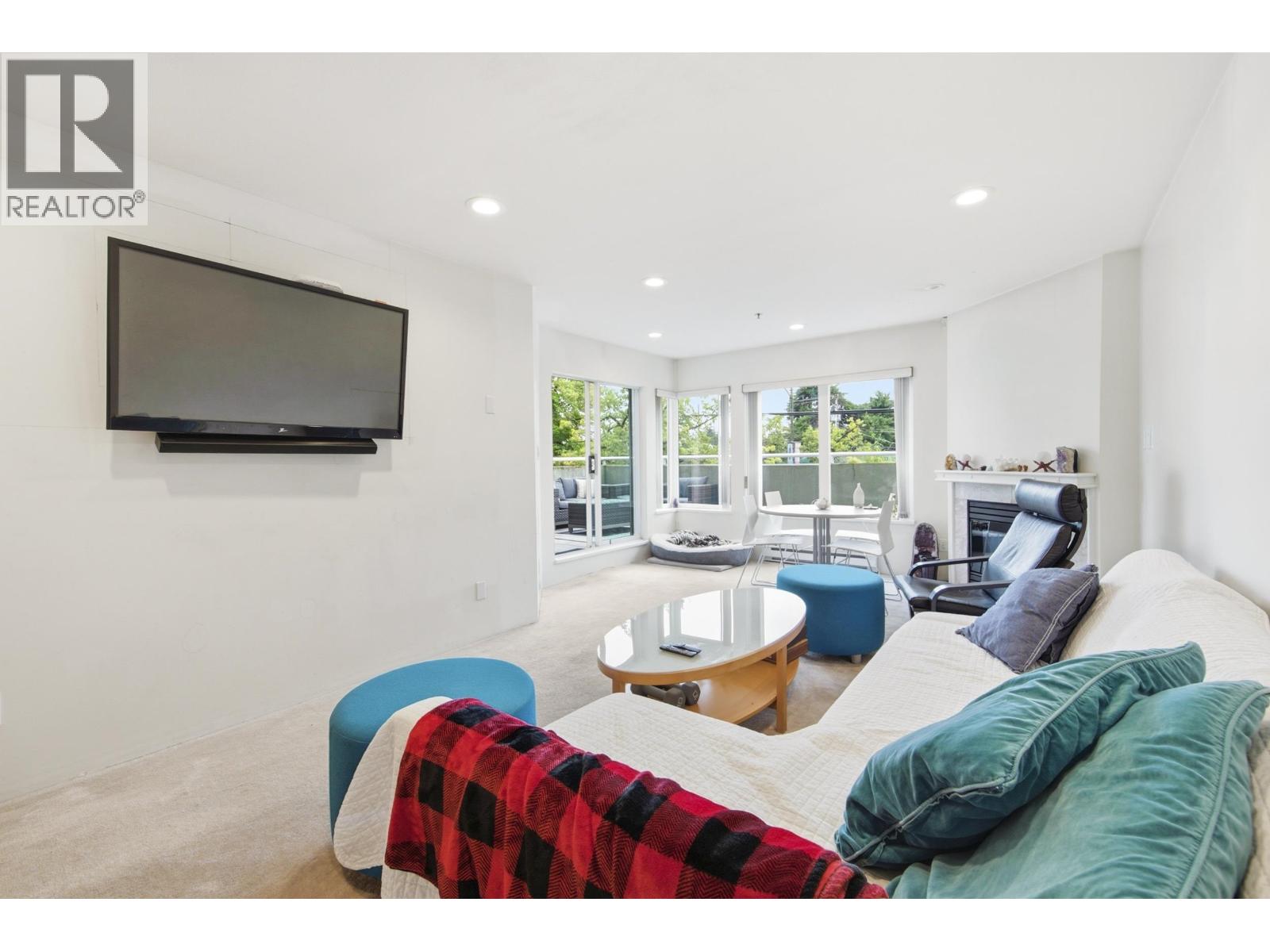 107 3280 W BROADWAY