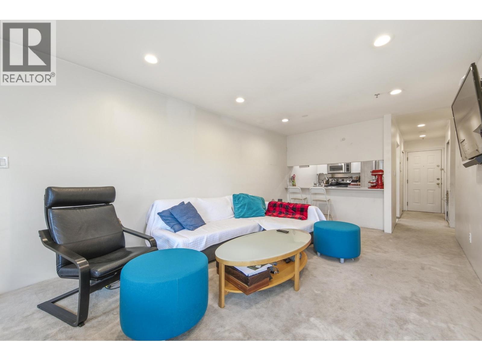 107 3280 W BROADWAY