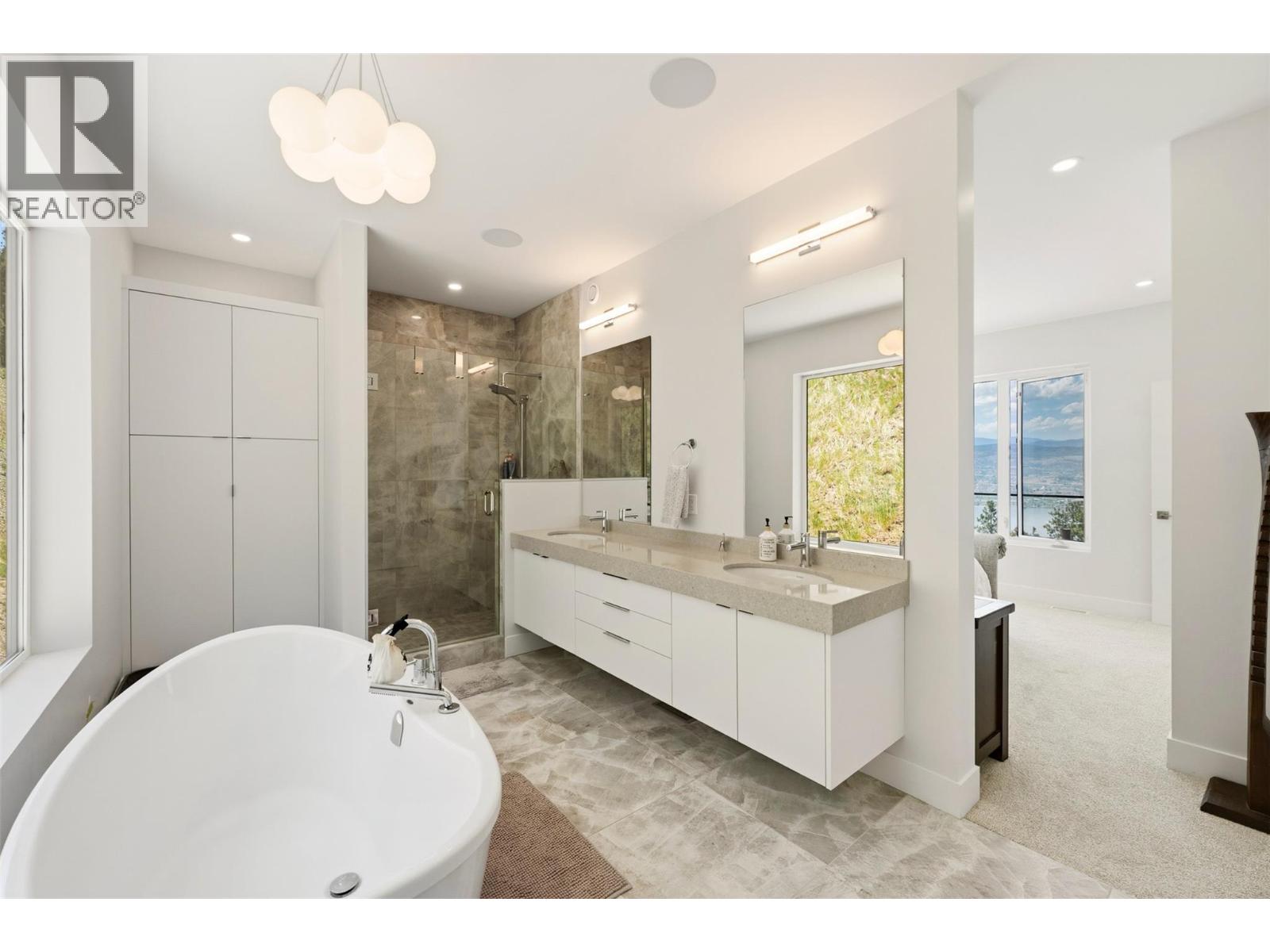 2980 Outlook Way