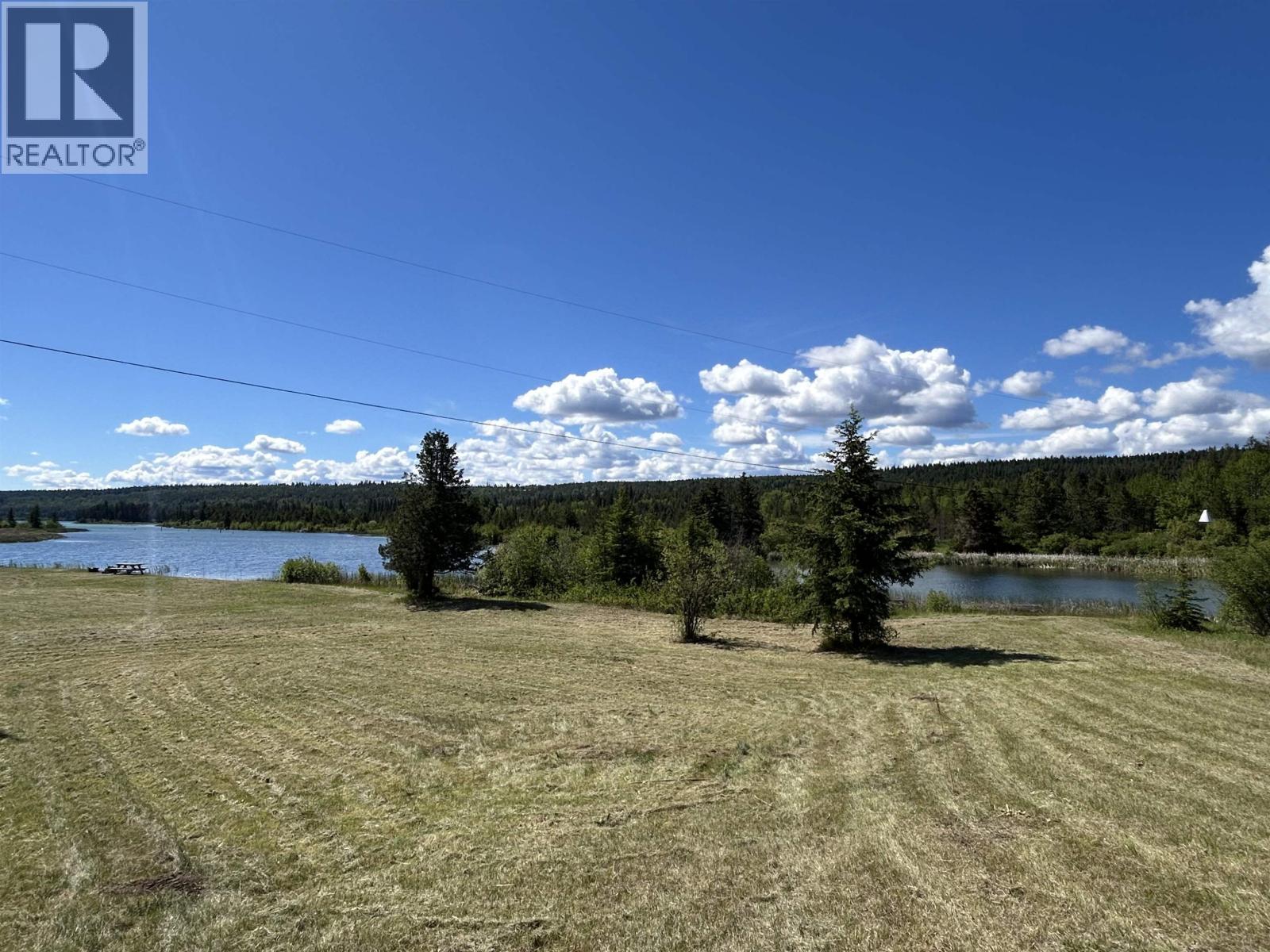 3364 CARIBOO 97 HIGHWAY