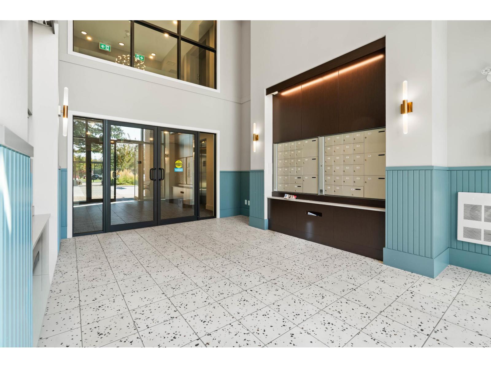 102 45511 CAMPUS DRIVE, Garrison Crossing