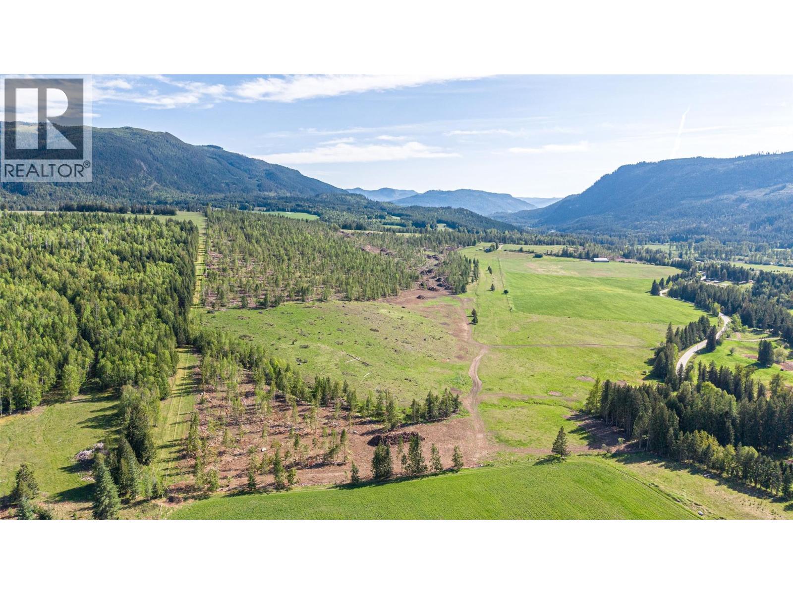 2465 Mabel lake Road