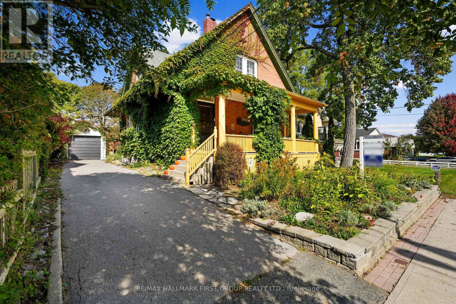 44 JAMES STREET W