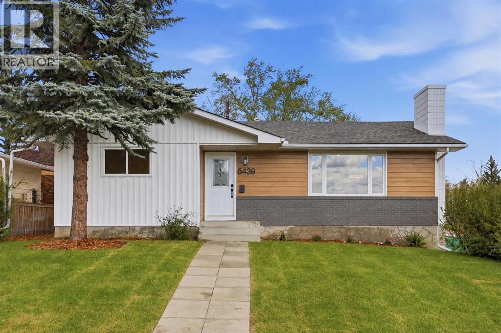 5439 Dalrymple Crescent NW