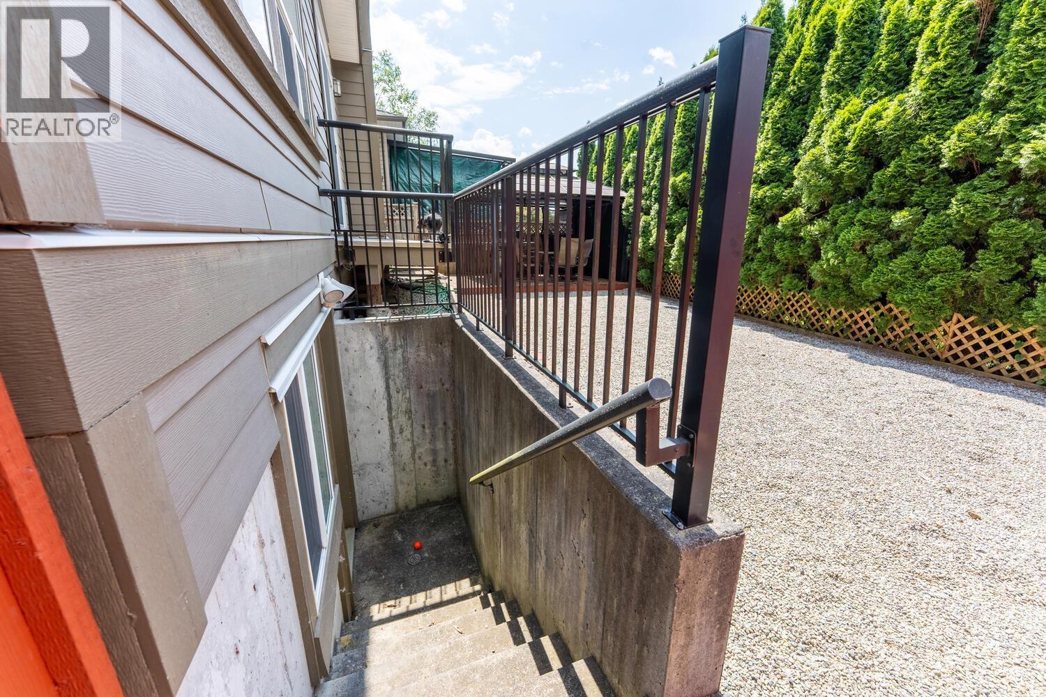 4027 JOSEPH PLACE