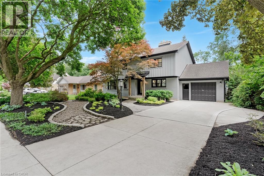 203 FORSYTH Drive