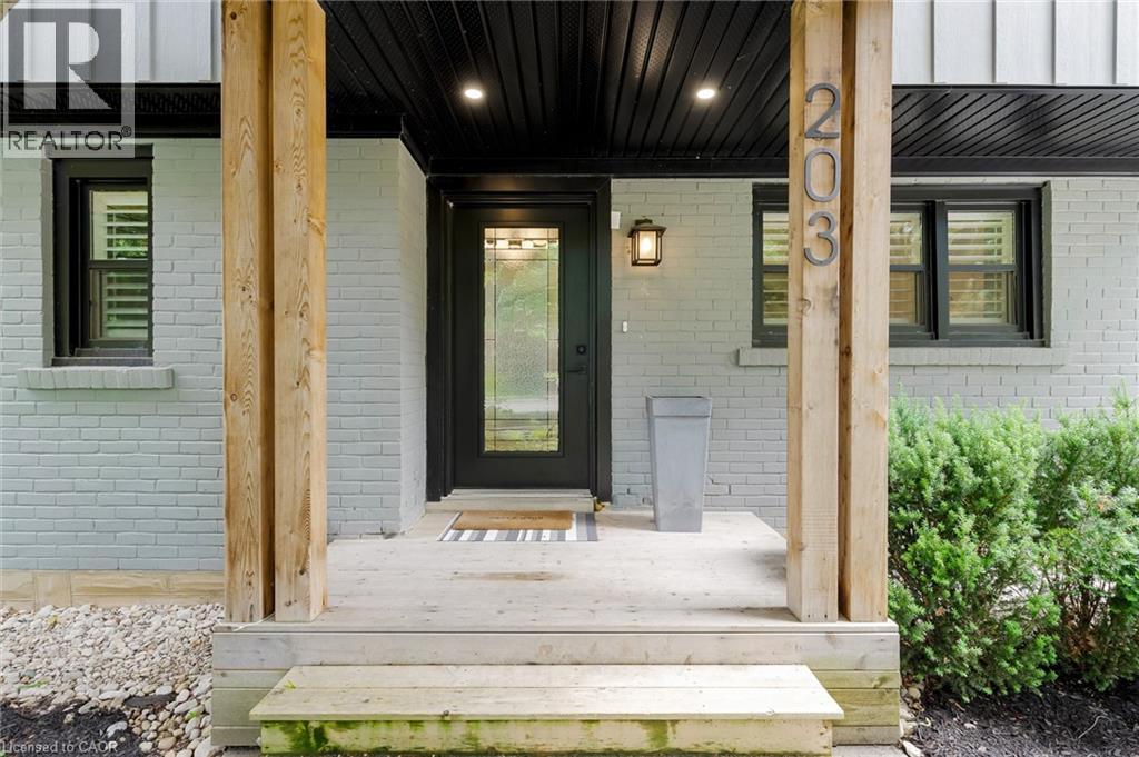 203 FORSYTH Drive