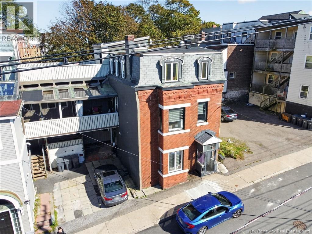 52 Dorchester Street - Photo 2