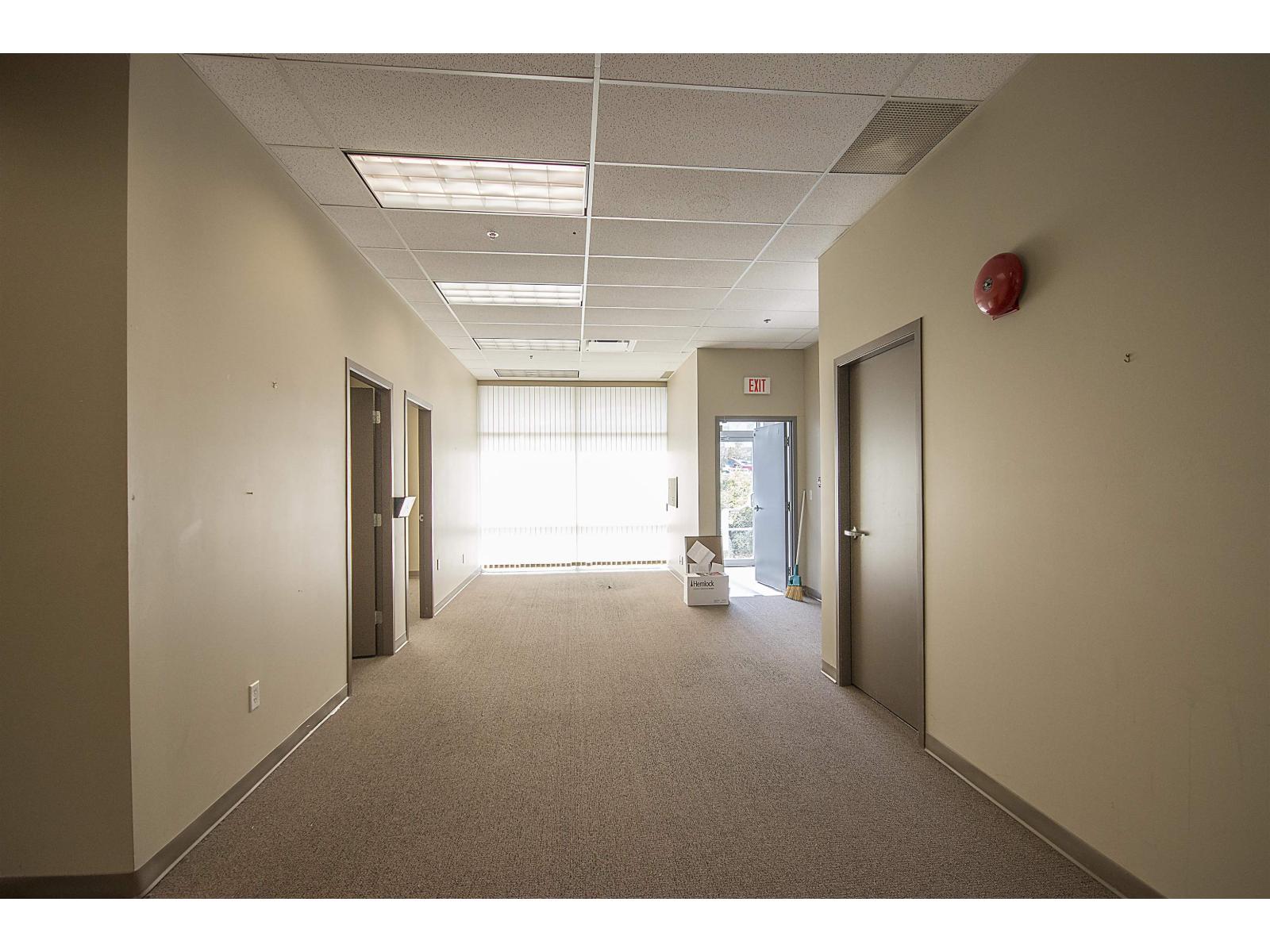 98 30125 AUTOMALL DRIVE