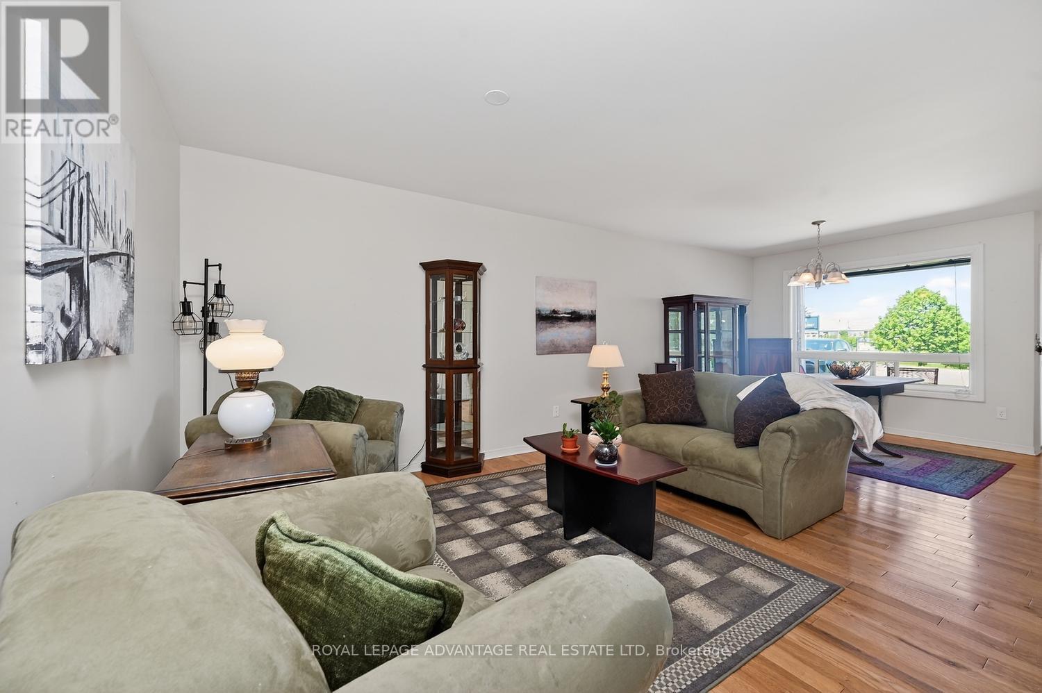61 VAN HORNE AVENUE