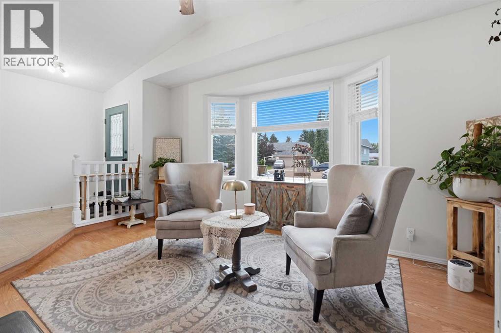 37 Sunrise Crescent