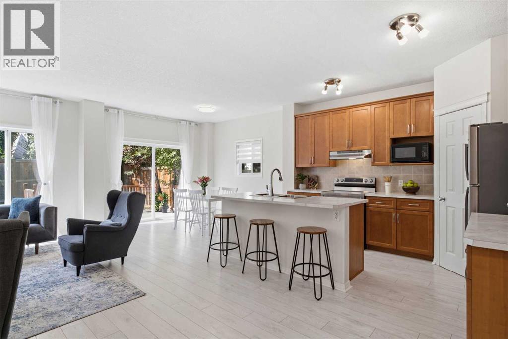 124 Kincora Glen Road NW